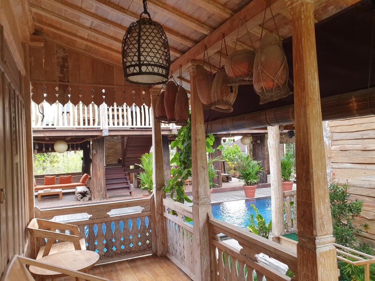 Agaliving Medewi Bed & Breakfast Pulukan Ngoại thất bức ảnh